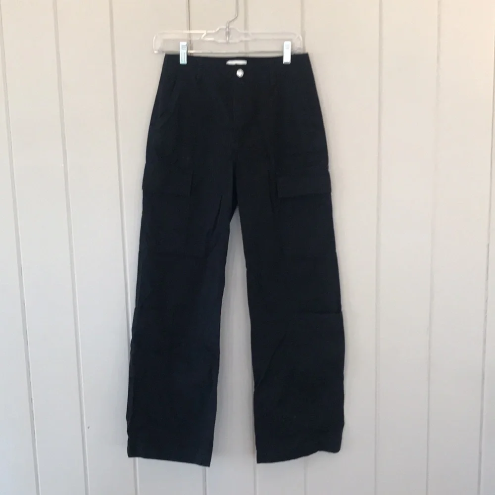 H&M Cargo Pants - Picture 8 of 8